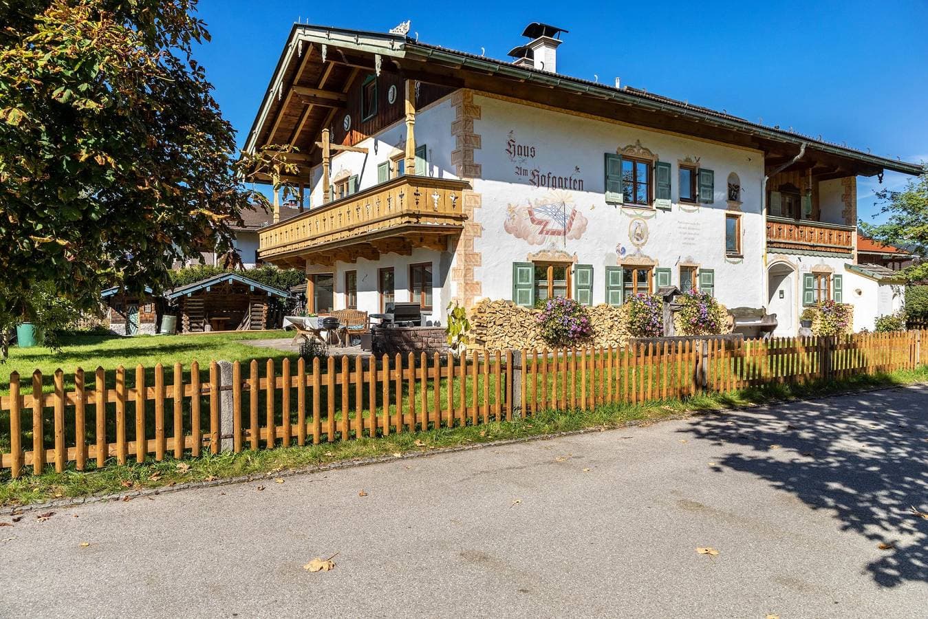 Foto 3 von 25: Apartment 'Herzogstand' mit Bergblick, Balkon und WLAN