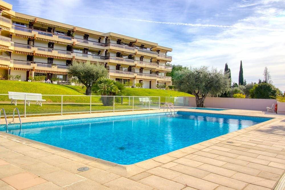 Foto 12 von 15: Antibes 4 people - Swimming pool and Tennis - Garage
