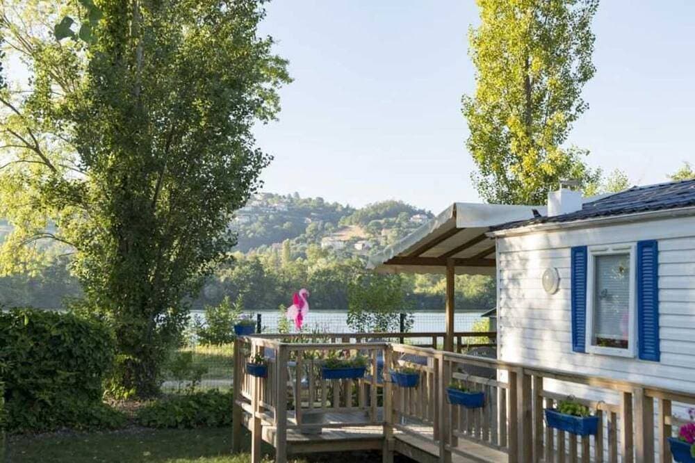 Foto 10 von 22: ZEcamping 3 étoiles parc aquatique animaux acceptés mobil-home clim 36m2