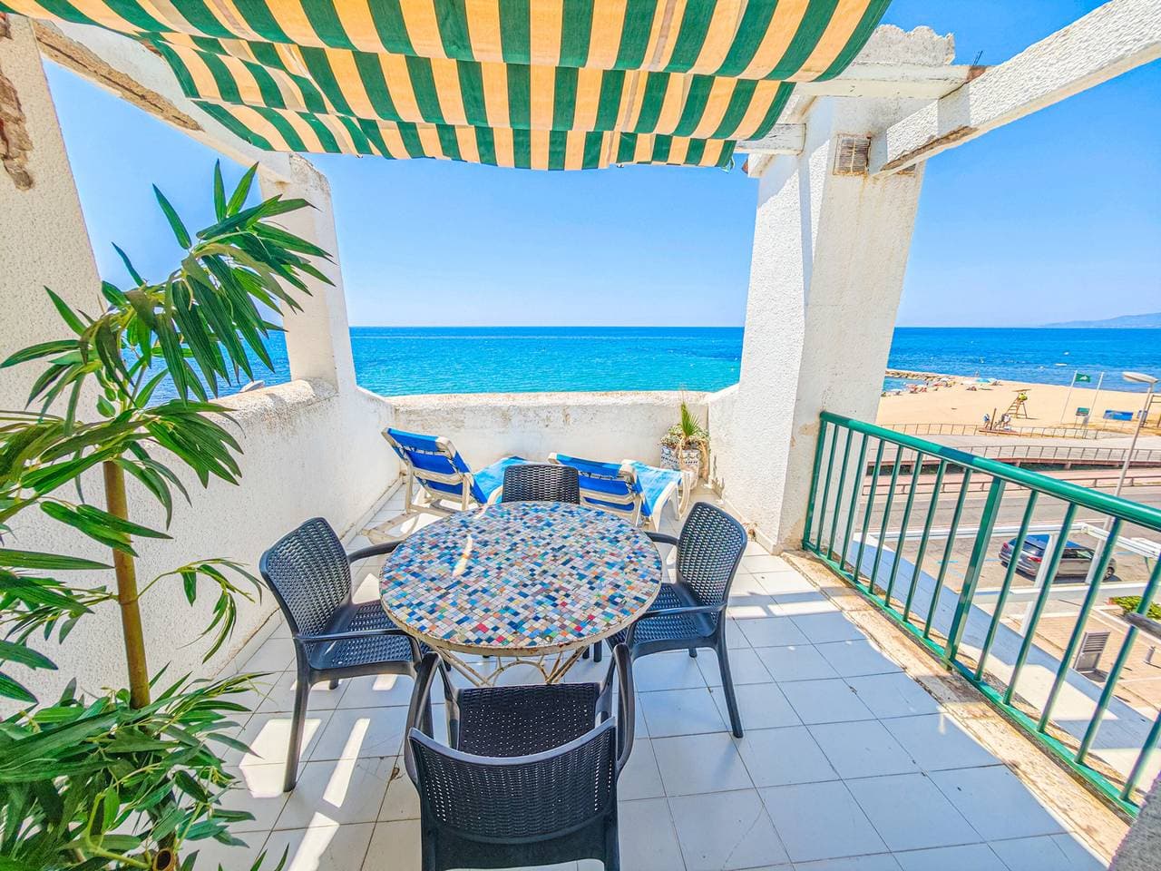 Familienapartment am Meer in Cambrils, Haustiere erlaubt 1