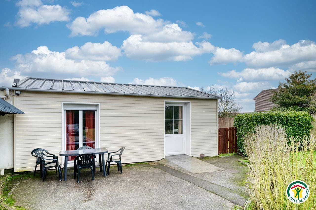 Gîtes de France® - La petite maison des Prés 1