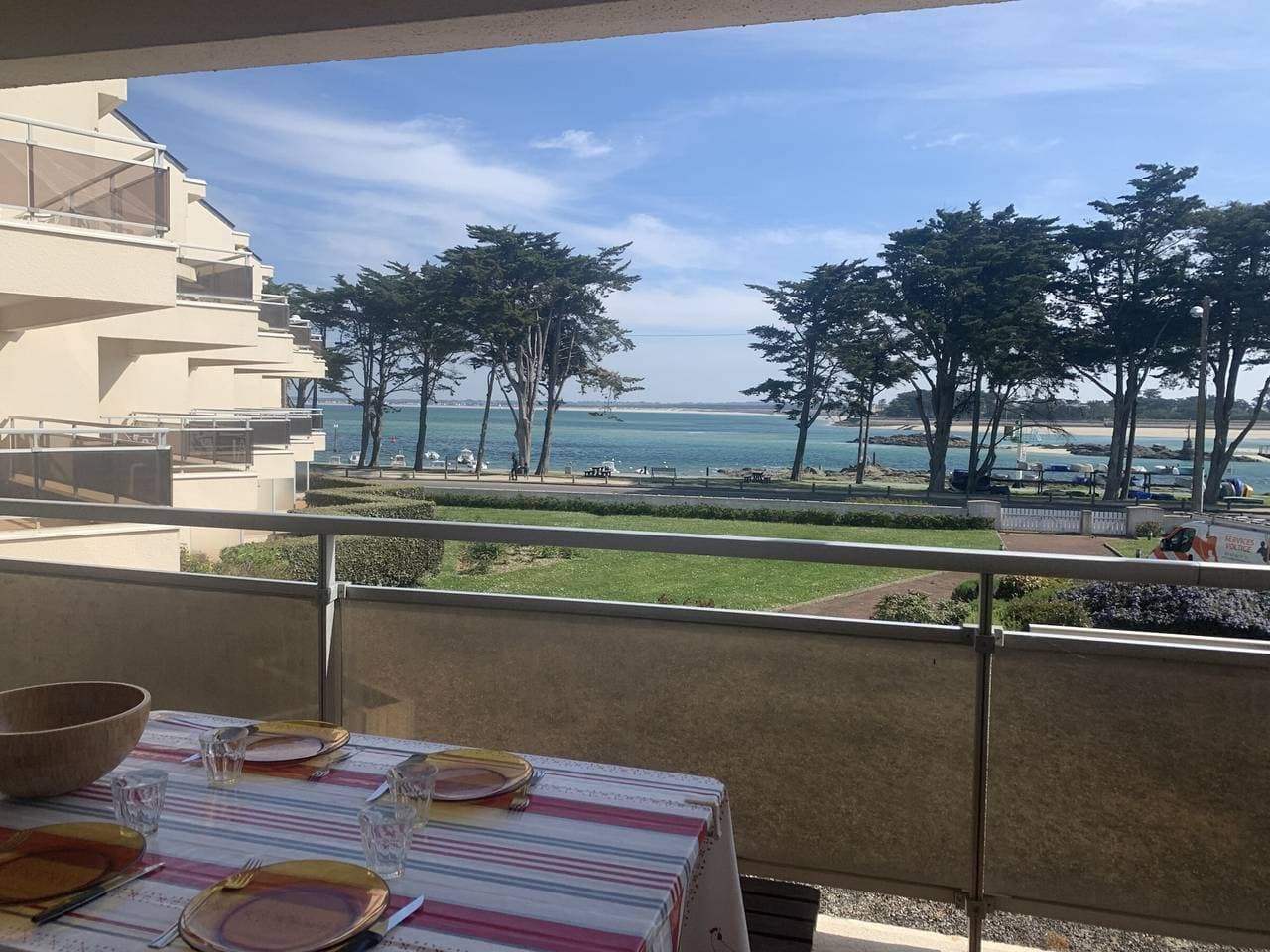 Wohnung für 4 in der Nähe von Strand St. Goustan, Hafenblick, Haustiere erlaubt 1