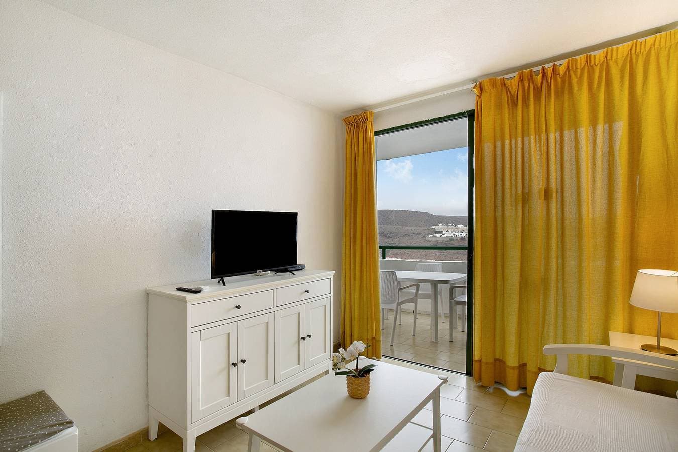 Foto 5 von 19: Ferienhaus 'Casa Puerto Rico' mit Meerblick, Gemeinschaftspool, Balkon und WLAN