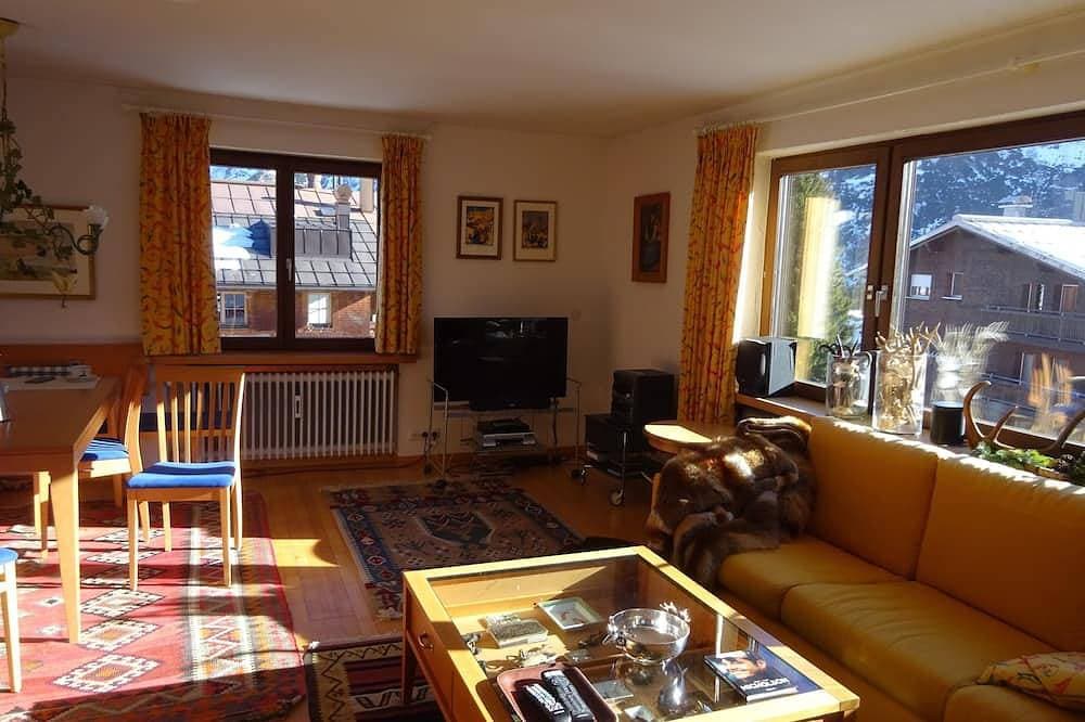 Foto 5 von 17: Elegante, vollständig eingerichtete Wohnung mit Balkon - Ski out/Ski in