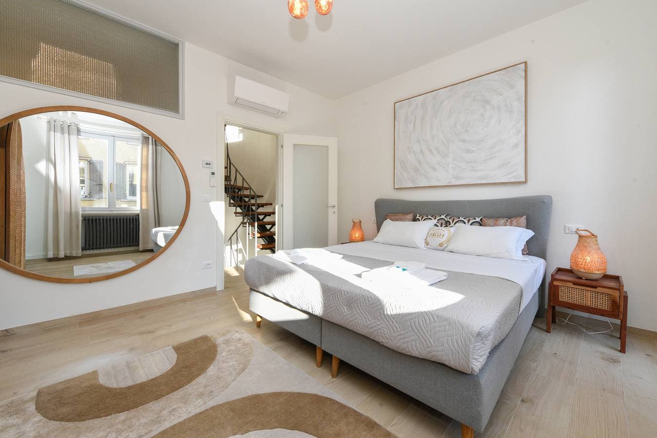 Foto 8 von 64: Mgh Luxury - Sunset Lakeview House Desenzano