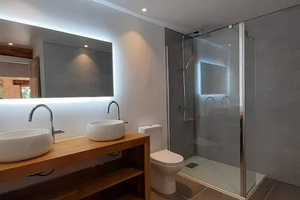 Foto 7 von 30: Luxuriöses und gemütliches Ferienhaus für 6 Personen auf einem ruhigen Anwesen.