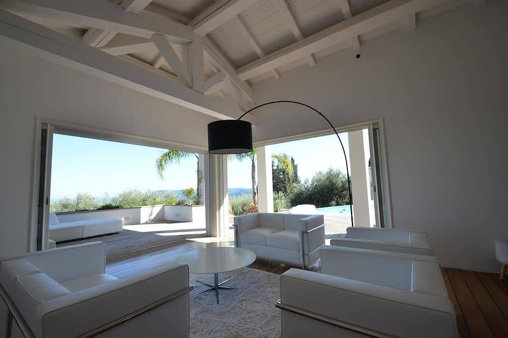 Foto 6 von 30: Architektenvilla - Aussergewöhnliche Ansicht - Meer Und Berg - Nicht Überblicken