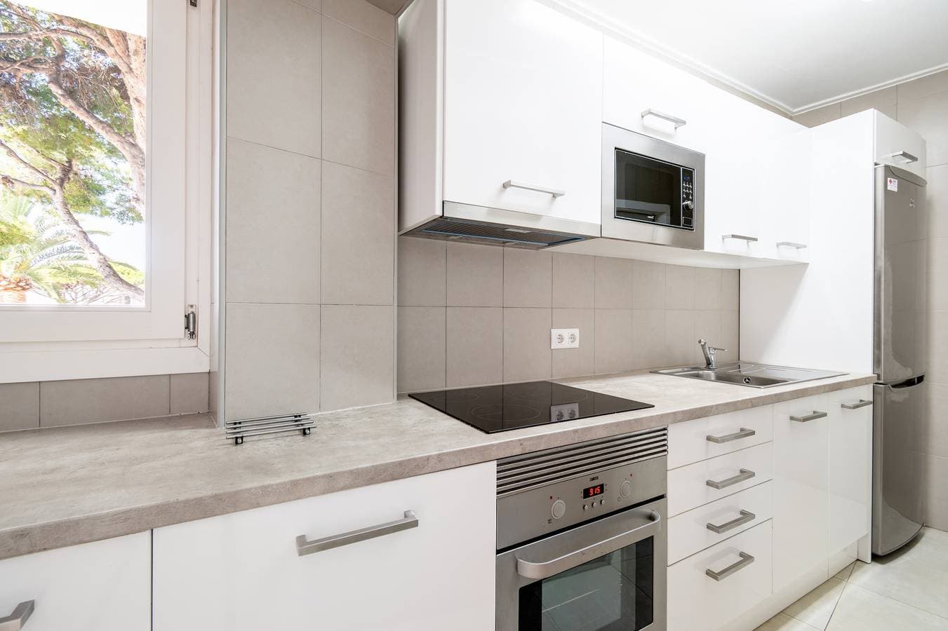 Foto 8 von 19: Ferienwohnung 'Ses Roques' mit Meerblick, Wi-Fi und Klimaanlage