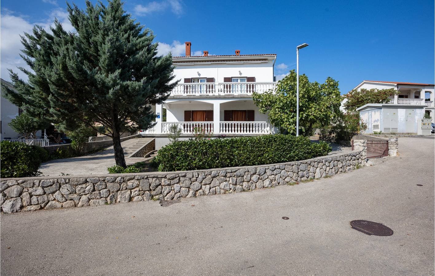 Foto 2 von 23: Gemütliche Ferienwohnung mit Terrasse, WLAN und 1,5 km zum Strand