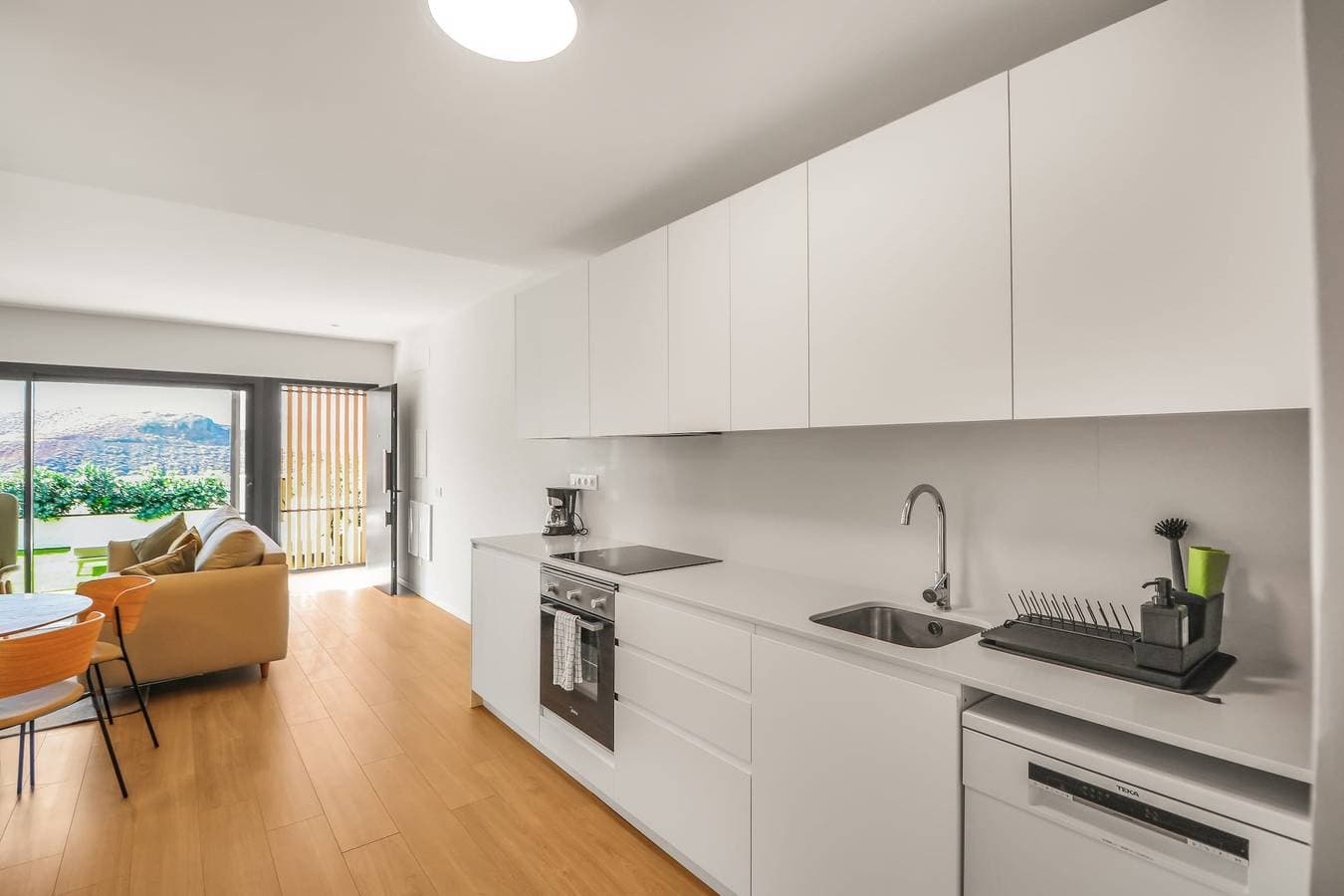 Foto 9 von 39: Ferienwohnung für 6 Personen mit Pool
