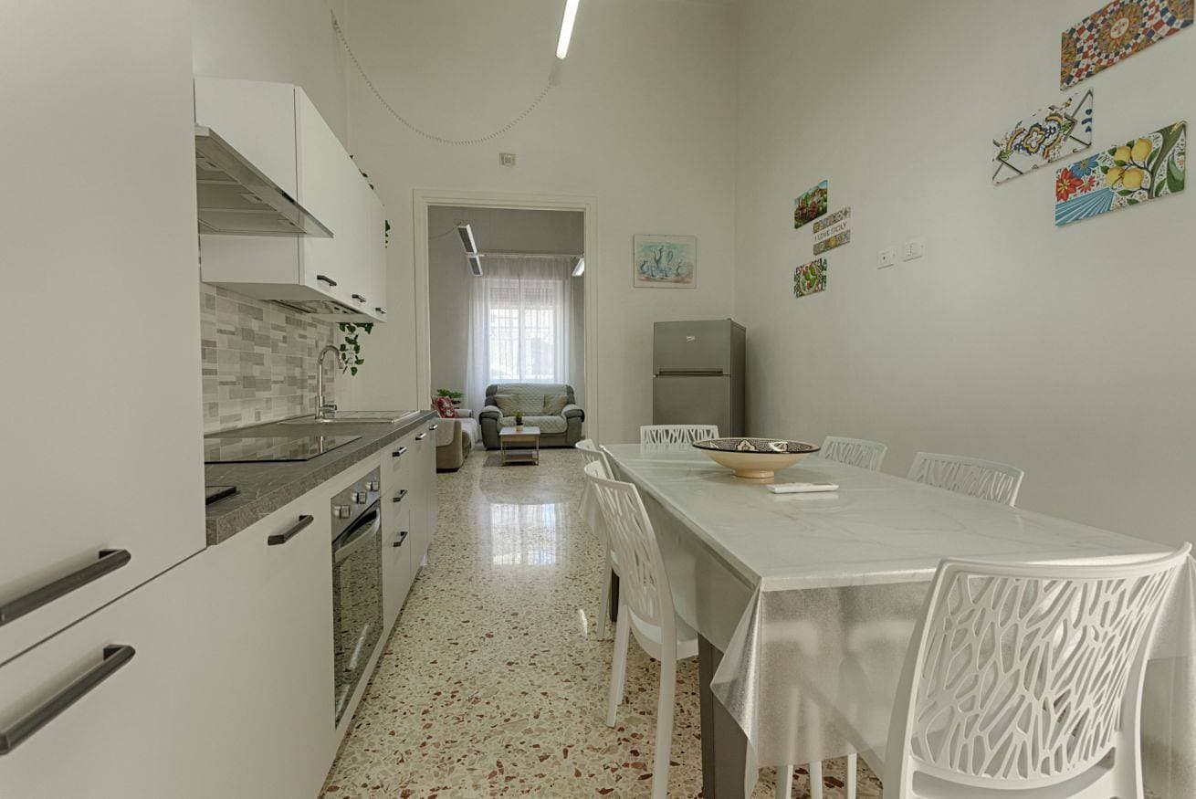 Foto 3 von 19: Ferienwohnung für 4 Personen mit Garten