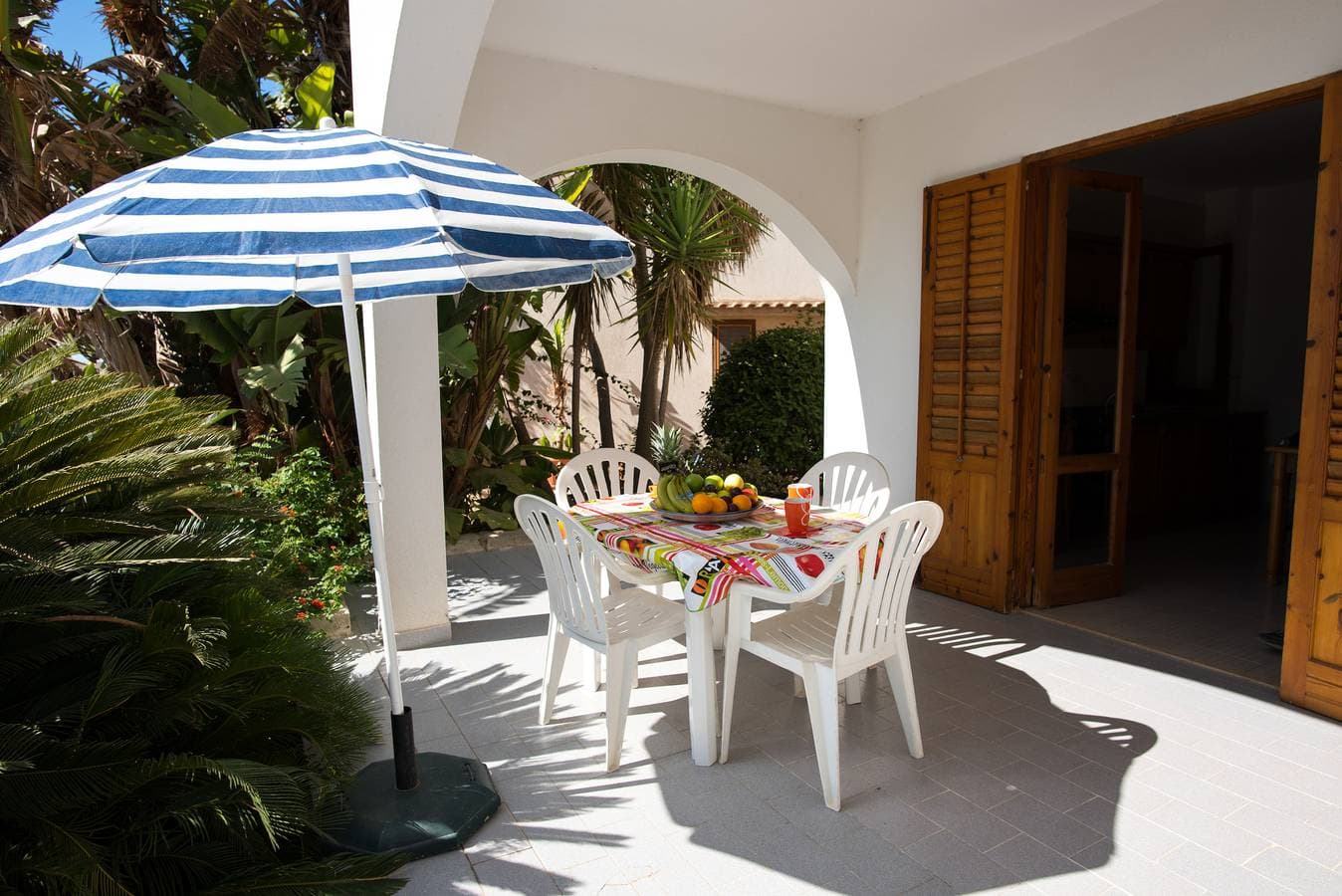 Foto 6 von 37: Zwei Zimmer Wohnung in der Nähe Strand 1