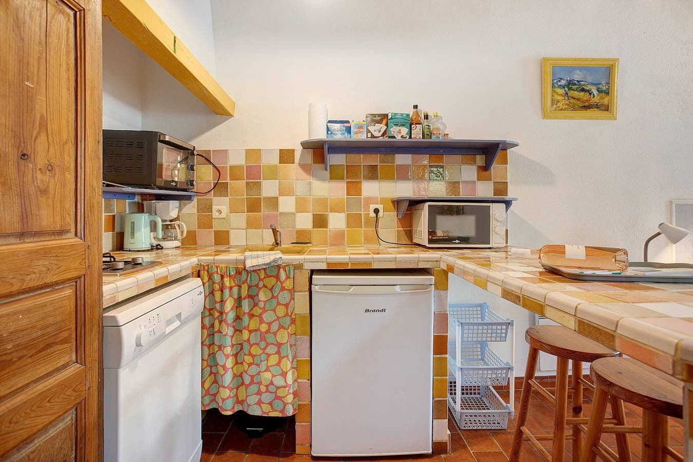 Foto 8 von 34: Einzimmerapartment 'Meublé' mit Gemeinschaftspool, privatem Garten und WLAN