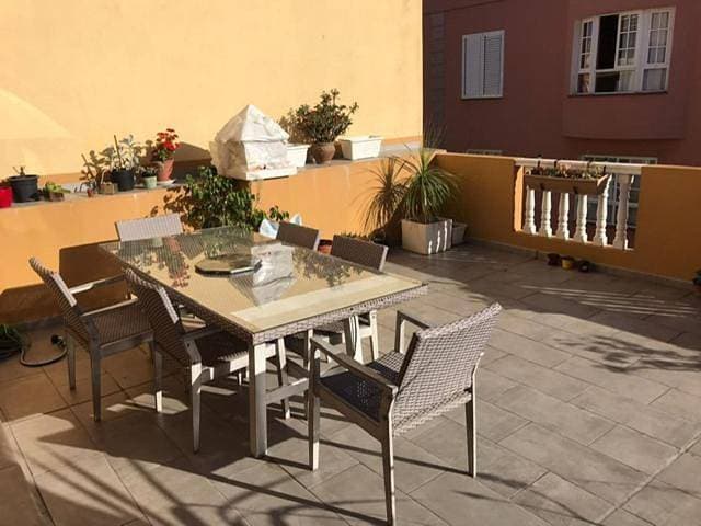 Foto 9 von 19: Two-Bedroom Apartment