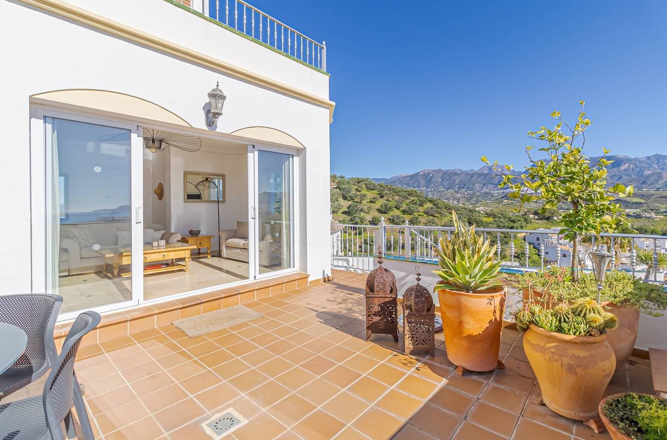 Foto 13 von 67: Villa für 8 Personen mit Garten