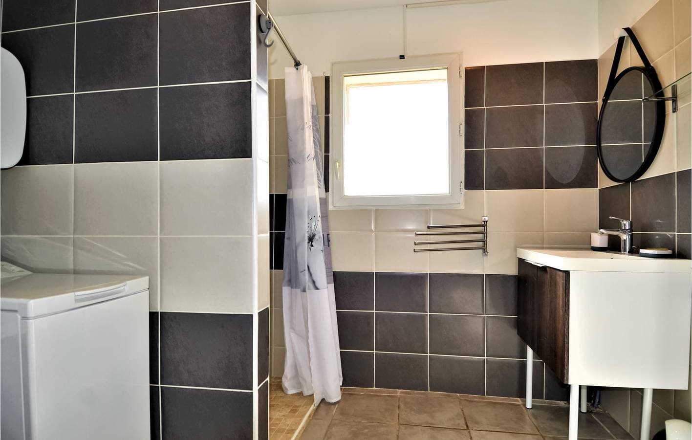 Foto 11 von 18: Gemütliche Wohnung in Beaucaire mit Pool und Parkplatz