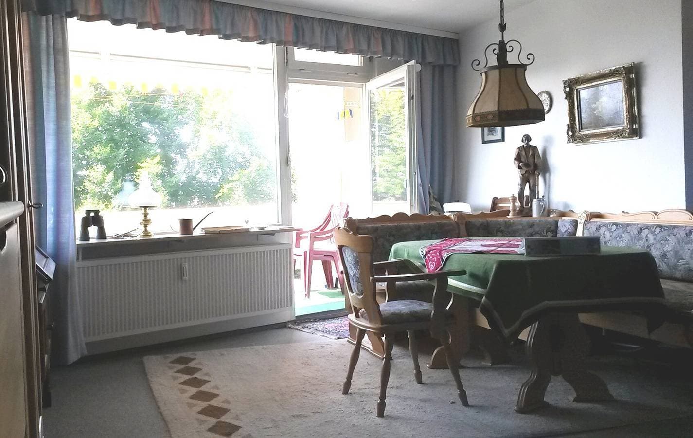 Foto 8 von 27: Ferienwohnung 'Schönblick' mit Blick auf den See und Balkon