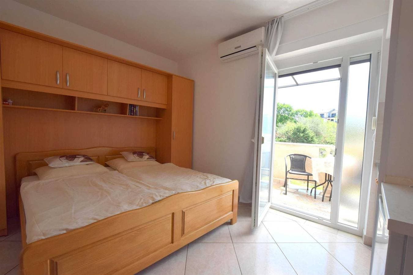 Foto 6 von 11: Studio-Apartment Josipa 1