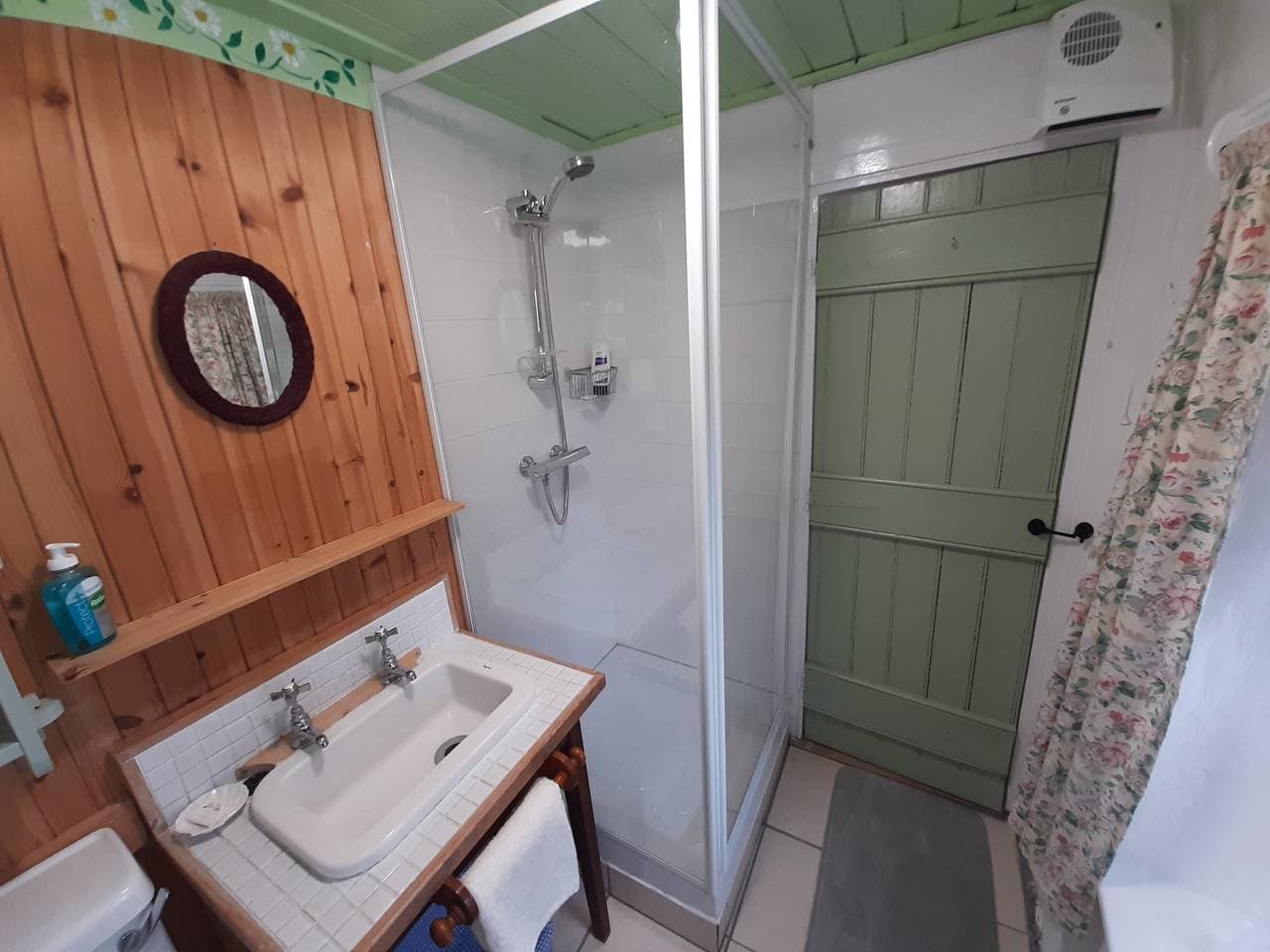 Foto 5 von 42: Cottage für 2 Personen mit Garten