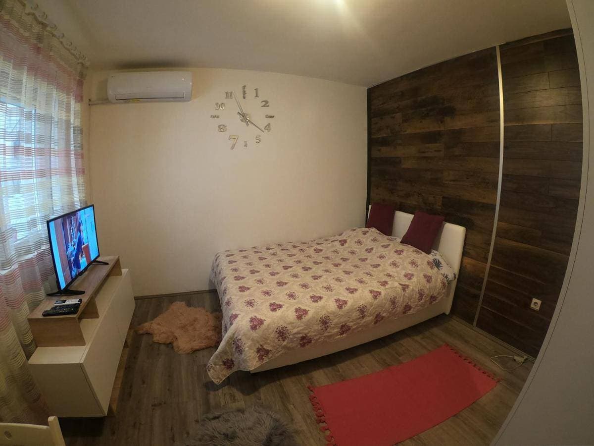 Foto 4 von 19: One-Bedroom Apartment