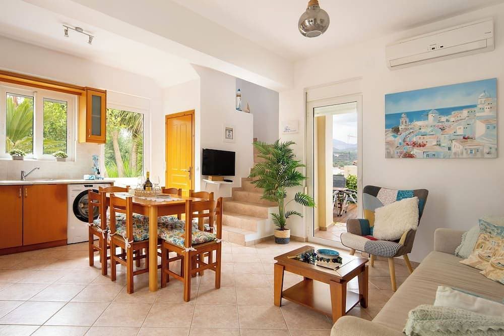 Foto 5 von 30: Kalyves Mili's Haus Mit Meerblick