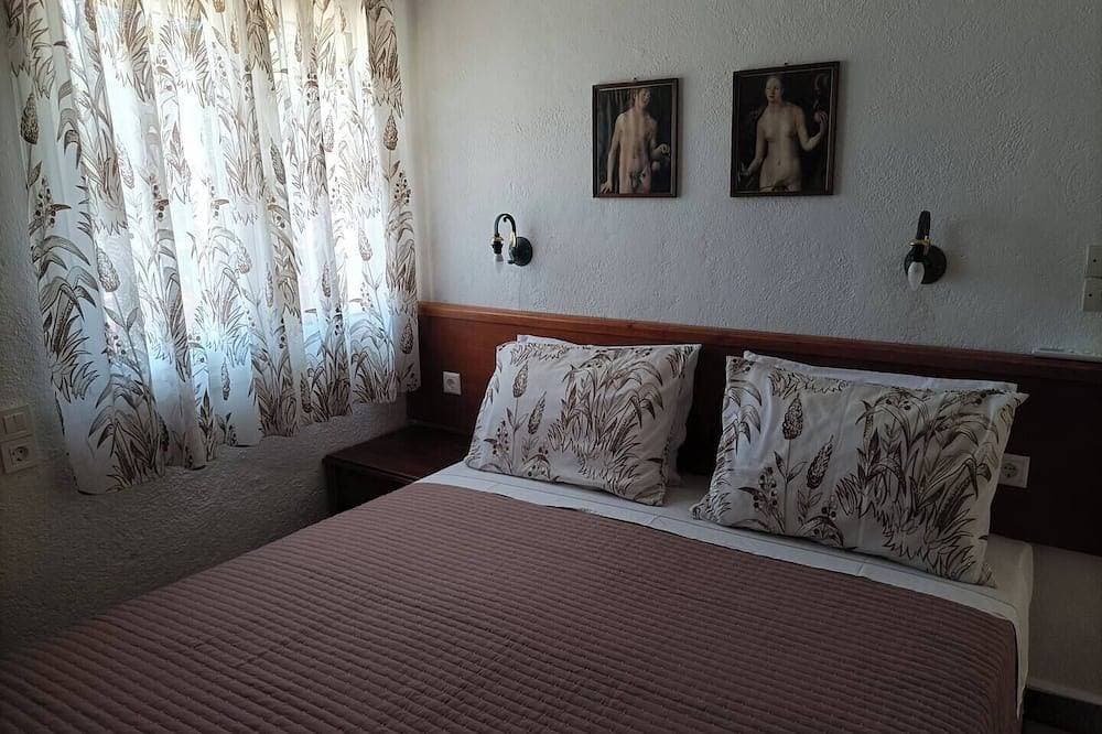Foto 3 von 19: Villa Amalia #4, Sunny studio for 3