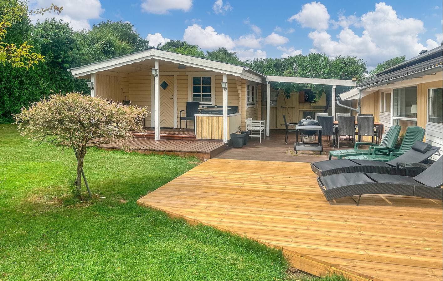 Foto 3 von 17: Ferienhaus für 8 Personen mit Whirlpool