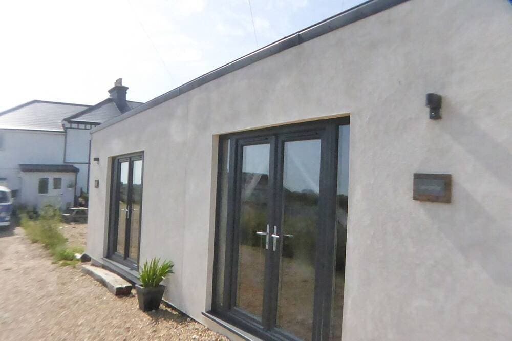 Foto 12 von 30: Pass the Keys | Levante Coastal Cabin - Dungeness, Sleeps