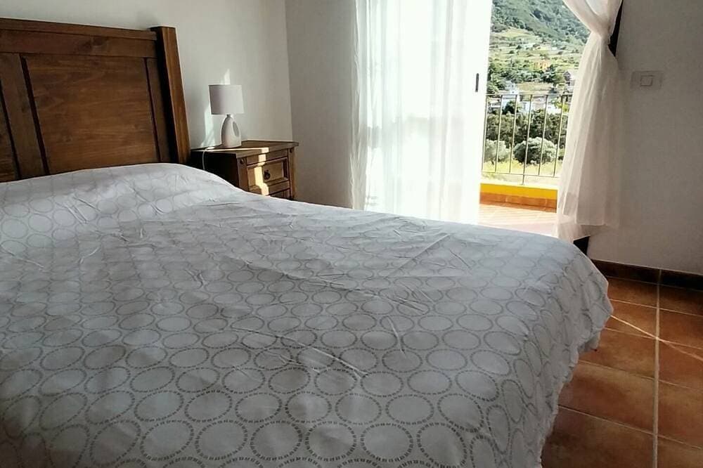 Foto 2 von 29: Retreat in Anaga: Comfortable townhouse with 2 bathrooms, ideal for hikers
