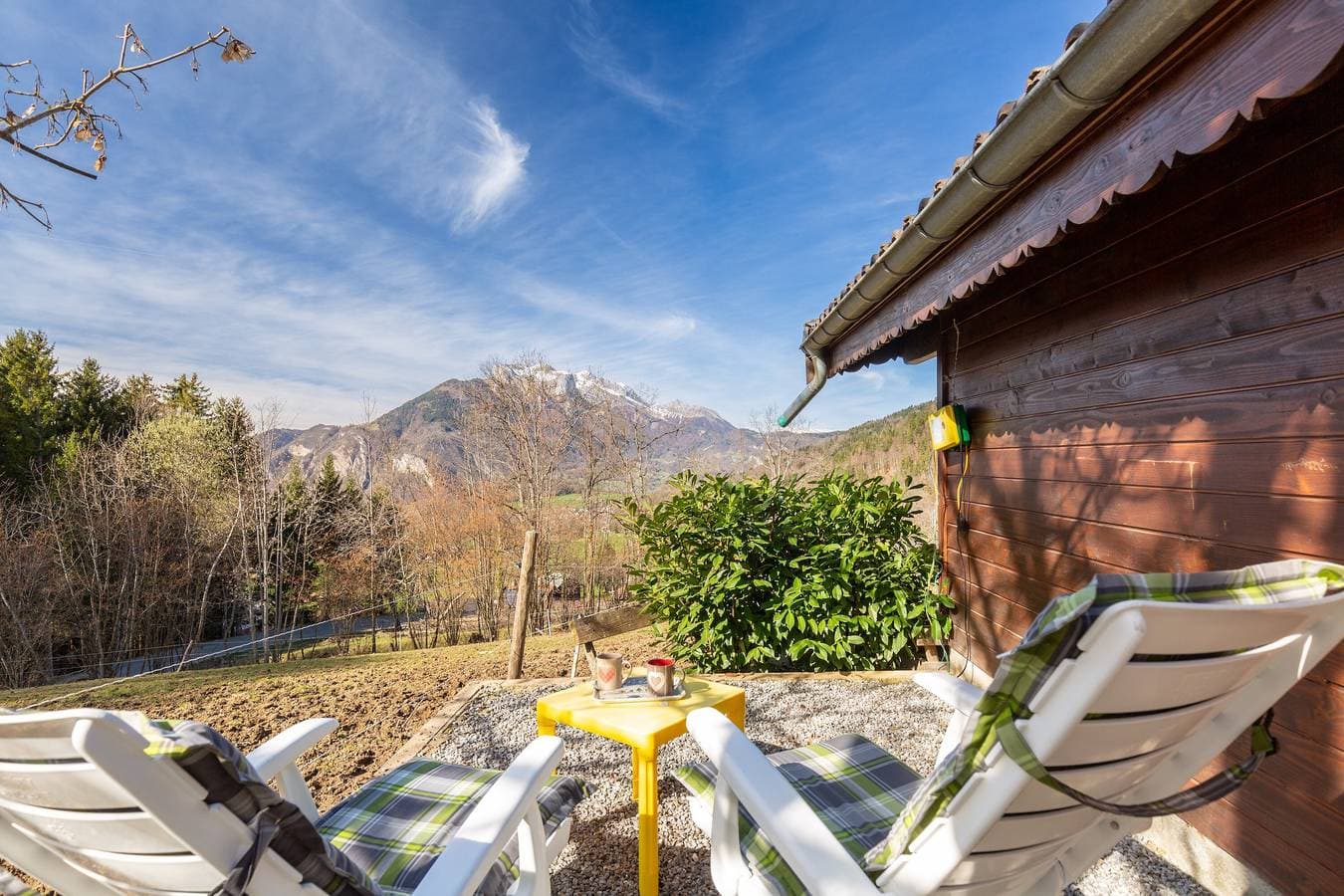 Foto 2 von 25: Chalet „Sauvage“ mit Bergblick, privater Terrasse und WLAN