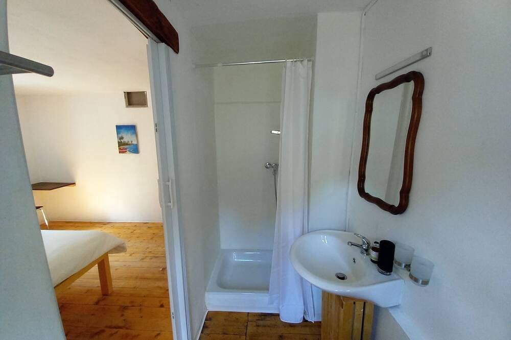 Foto 7 von 28: \"Casa Coerente\" Cavergno - ganzes Obergeschoss mit Zimmer #1-4