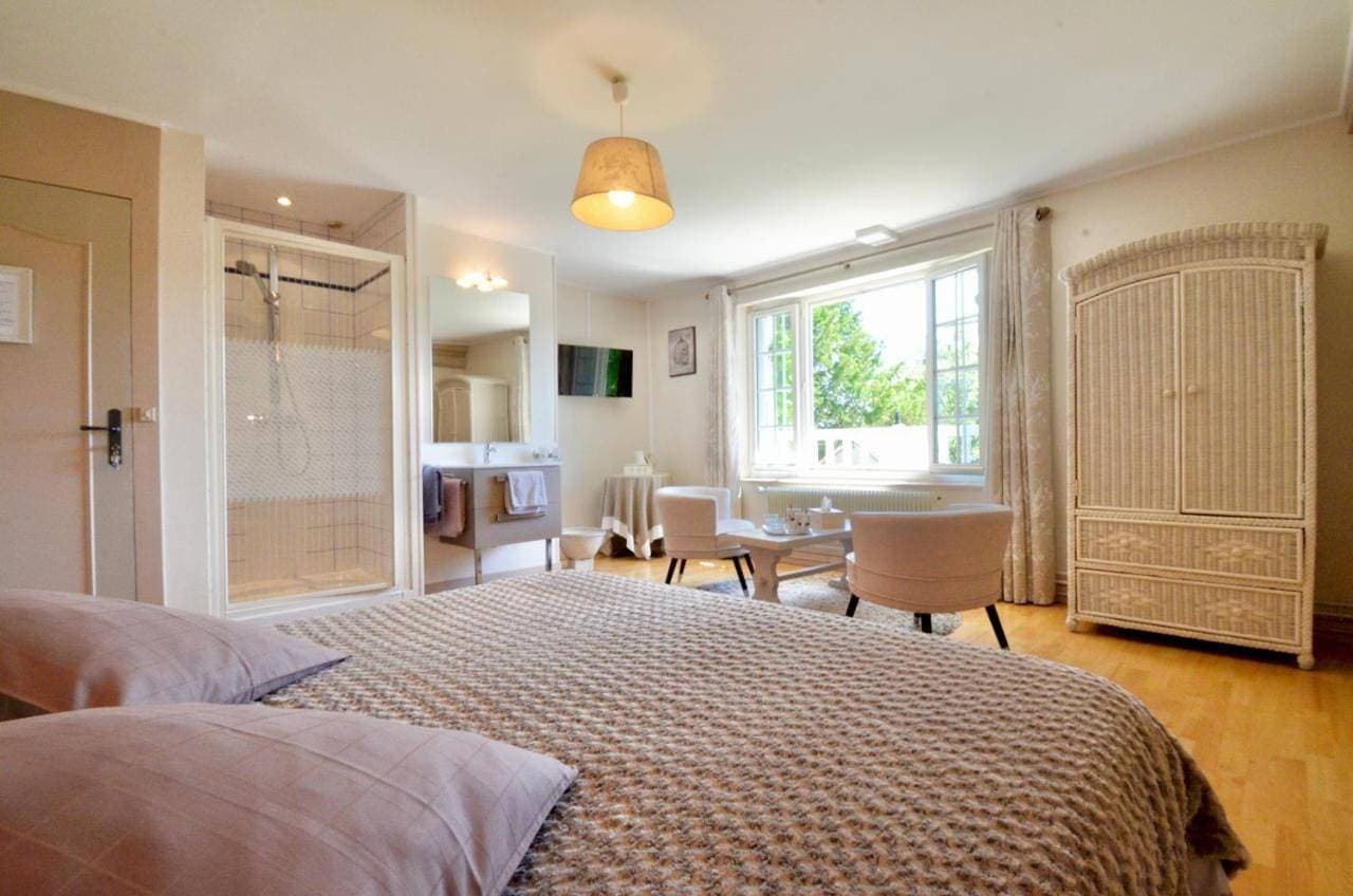 Foto 5 von 9: Double Room with Garden View