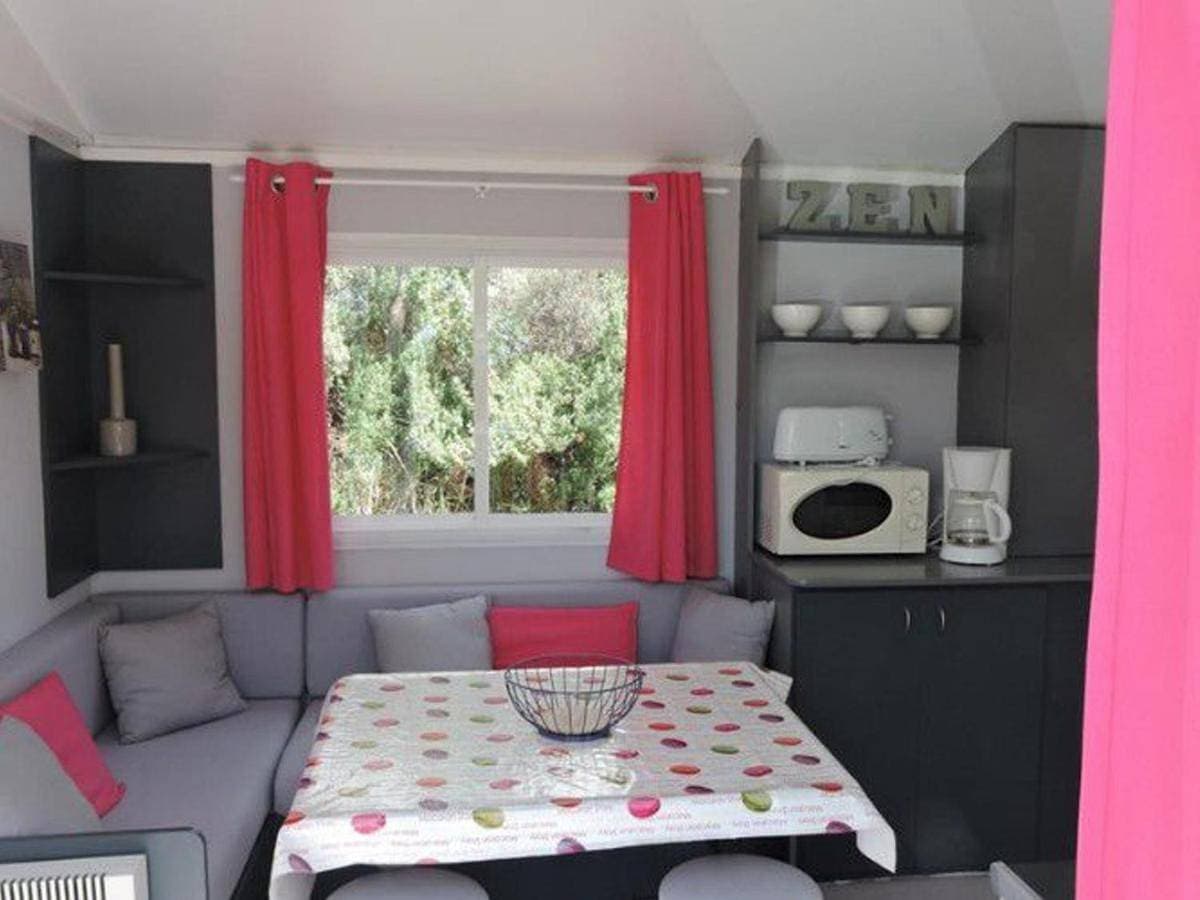 Foto 2 von 26: Mobile Home