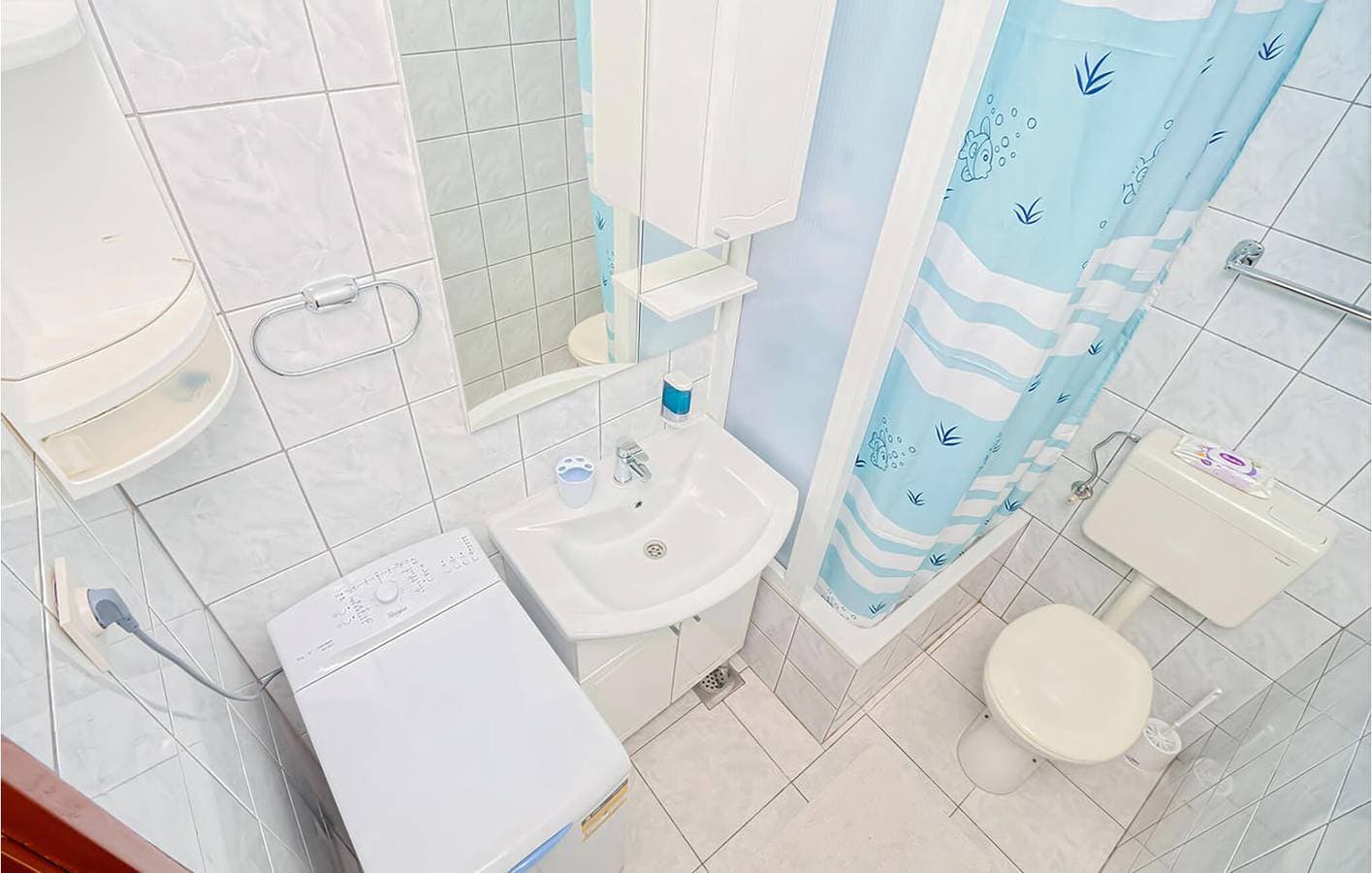 Foto 9 von 15: Gemütliche 73 m² große Wohnung mit Meerblick, Terrasse und Parkplatz, 200 m vom Strand entfernt