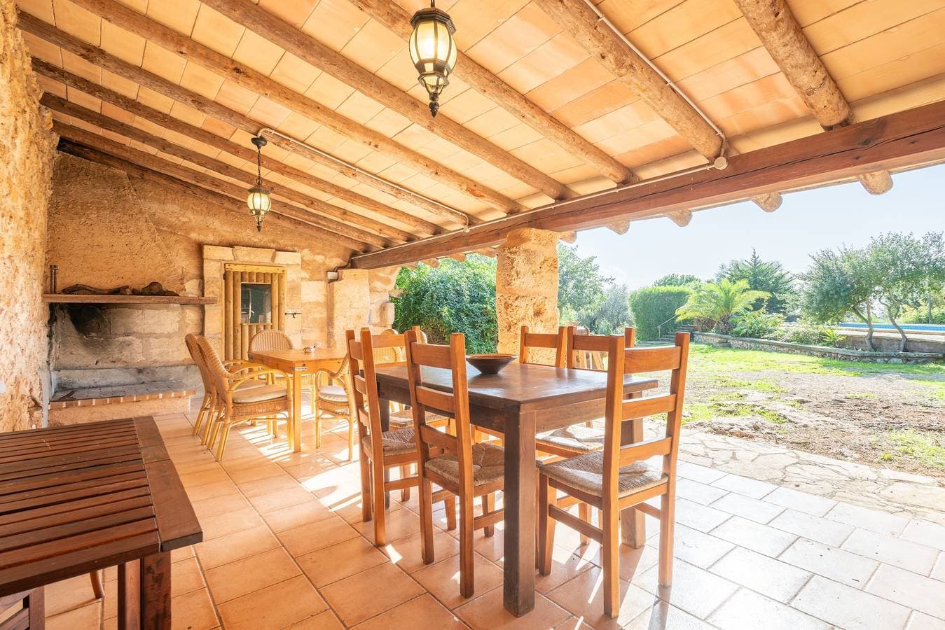 Foto 4 von 41: Landhaus 'Ses Estaques' mit Bergblick, Gemeinschaftspool und Wi-Fi