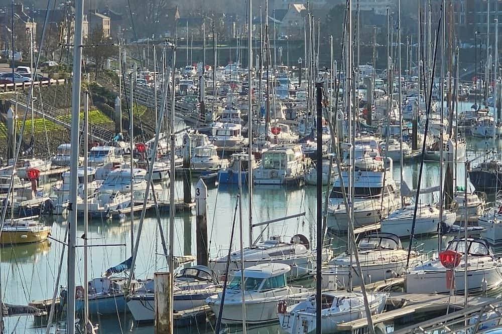 Foto 11 von 13: L'atelier- Duplex vue Magnifique sur le Port