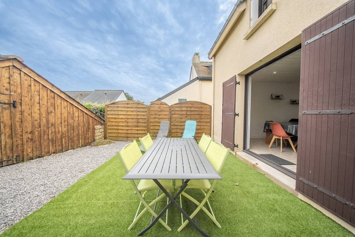 Foto 4 von 31: Ferienhaus für 4 Personen mit Terrasse