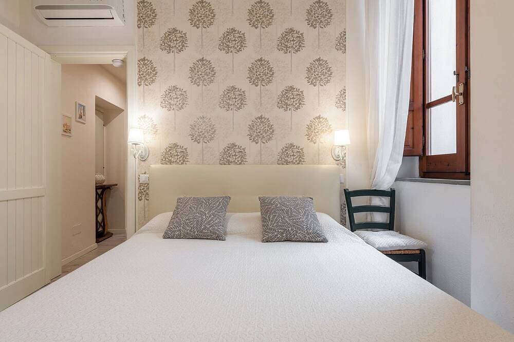 Foto 5 von 30: Marco's Stylish Home: in the hearth of Cagliari