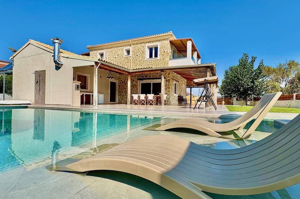 Villa La Bella Sofia with private pool 1