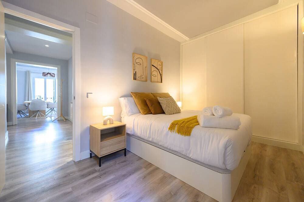 Foto 4 von 21: Bright 2-bedroom flat with balconies in the centre of Madrid