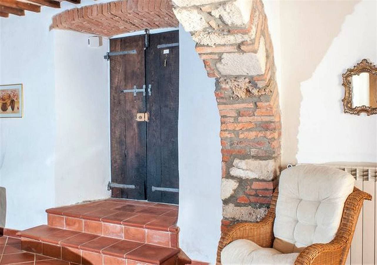Foto 9 von 40: Ferienwohnung 'Il Castello Gavorrano' mit Meerblick, Gemeinschaftsgarten und WLAN