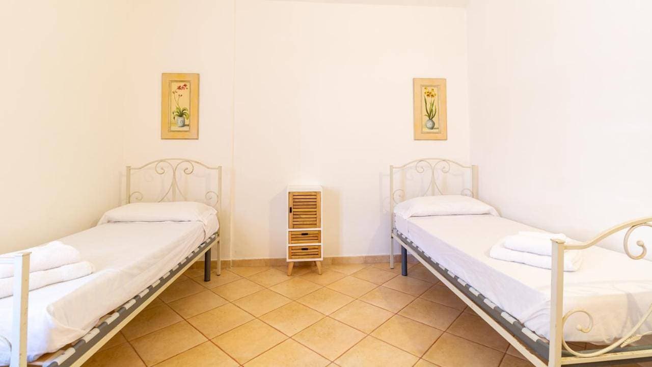 Foto 7 von 48: Two-Bedroom House