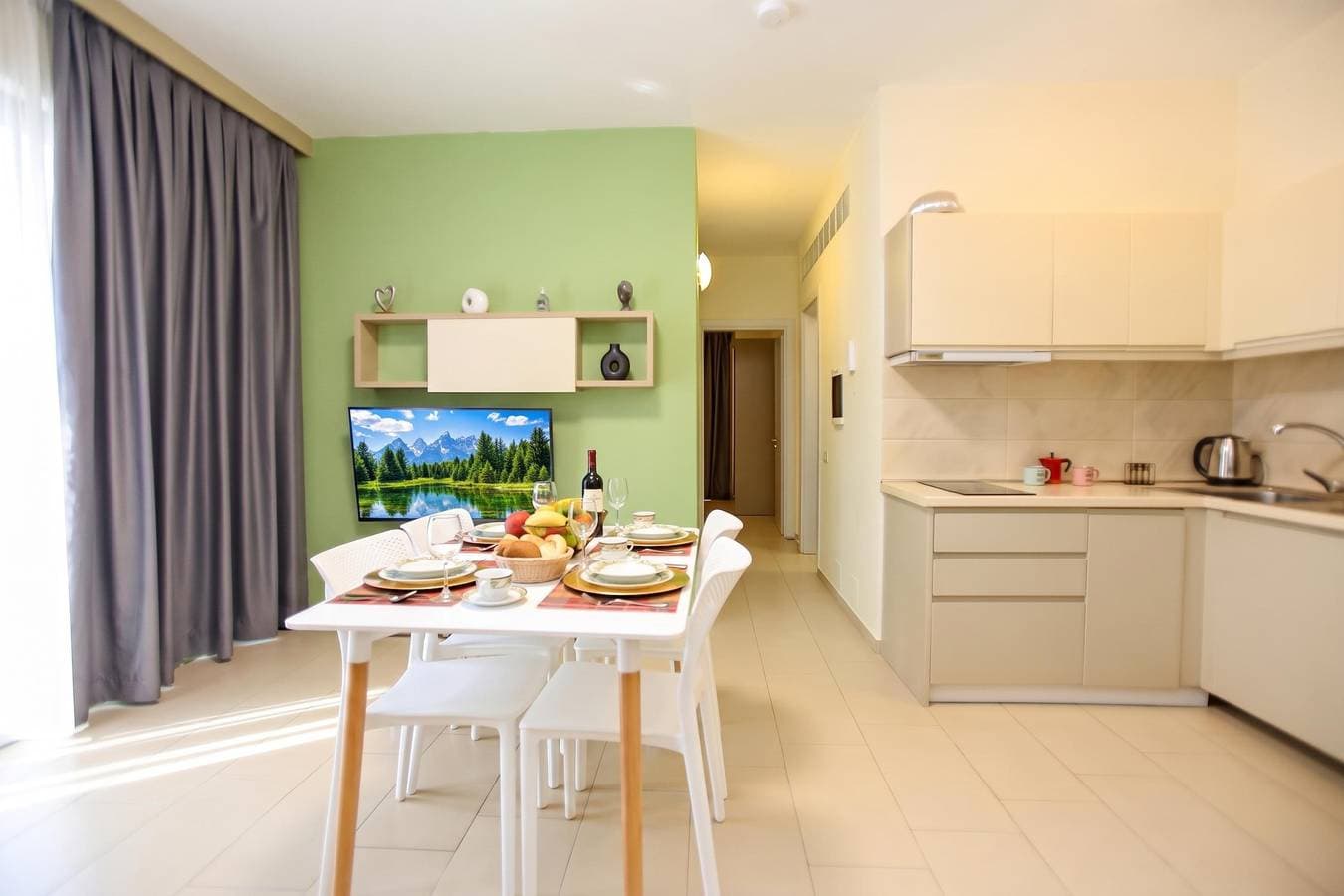 Foto 2 von 32: Apartment in Vlora with Swimming Pool