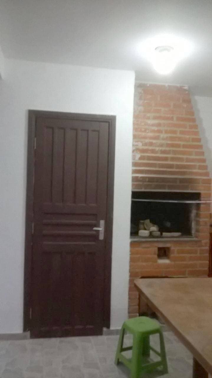 Foto 2 von 6: Three-Bedroom House