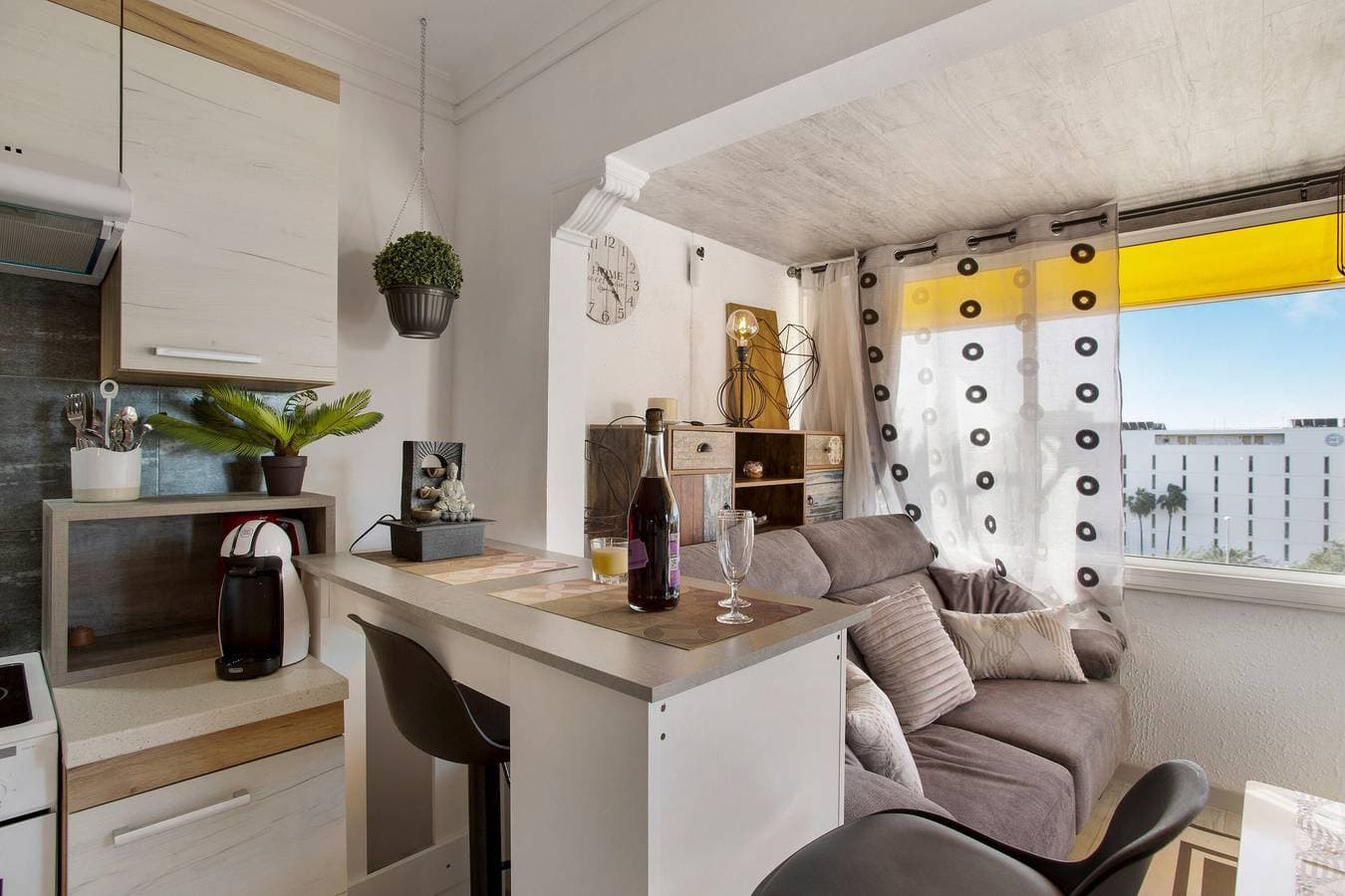 Foto 6 von 42: Ferienwohnung 'Vista Roja' mit Meerblick, WLAN und Klimaanlage