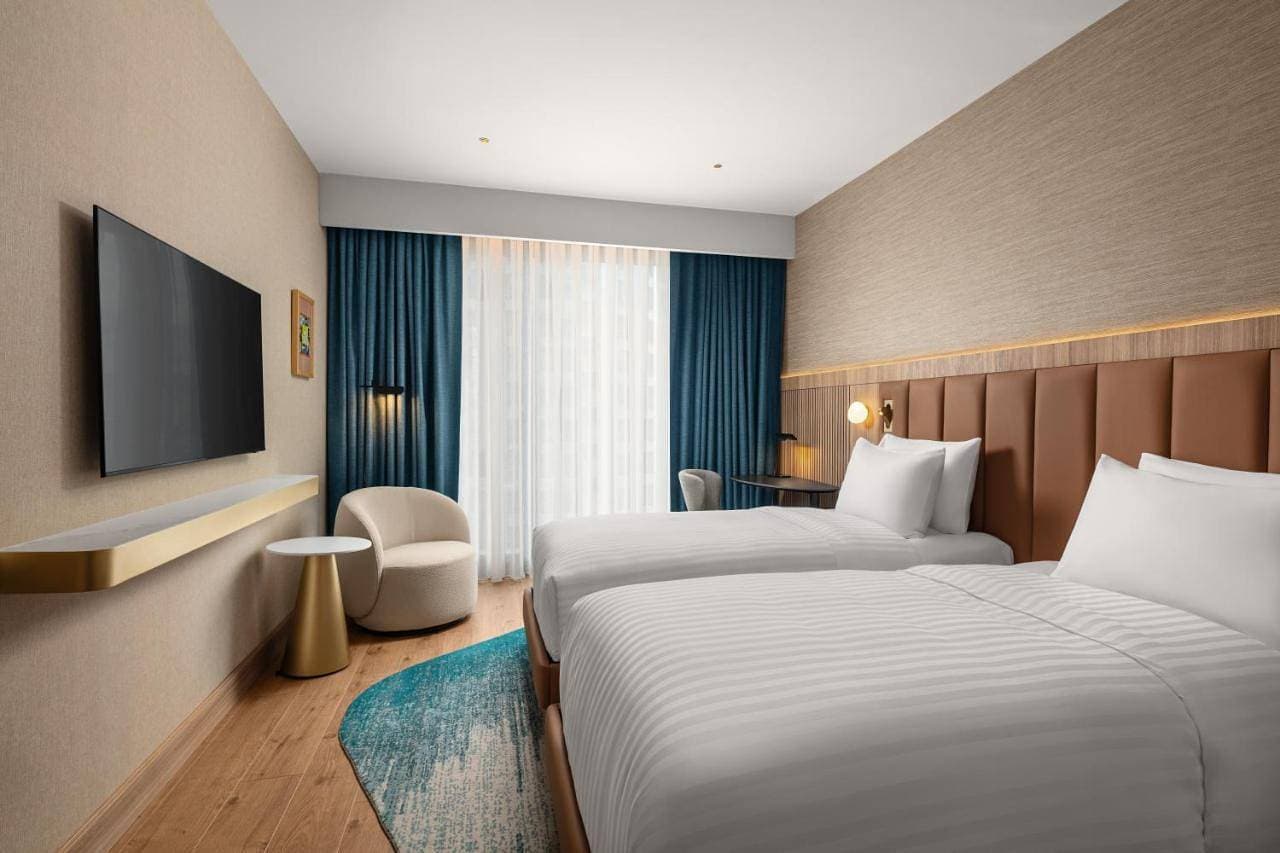 Foto 9 von 12: Standard Twin Room with City View