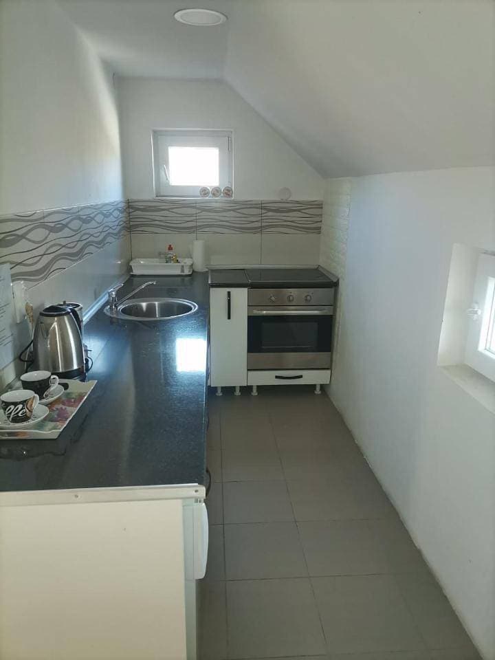 Foto 10 von 27: Studio Apartment with Balcony