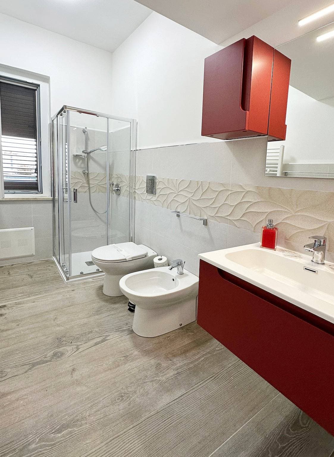 Foto 12 von 34: Ferienwohnung 'Casa Rossa' mit Meerblick, Veranda und WLAN
