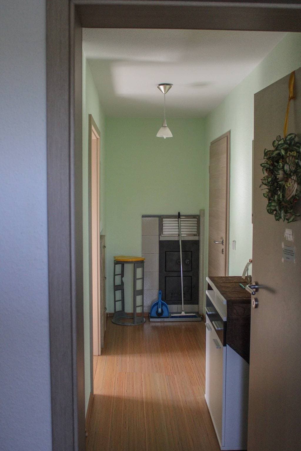 Foto 9 von 14: Apartment 'Haus Am Wald' mit Gemeinschaftsgarten und WLAN