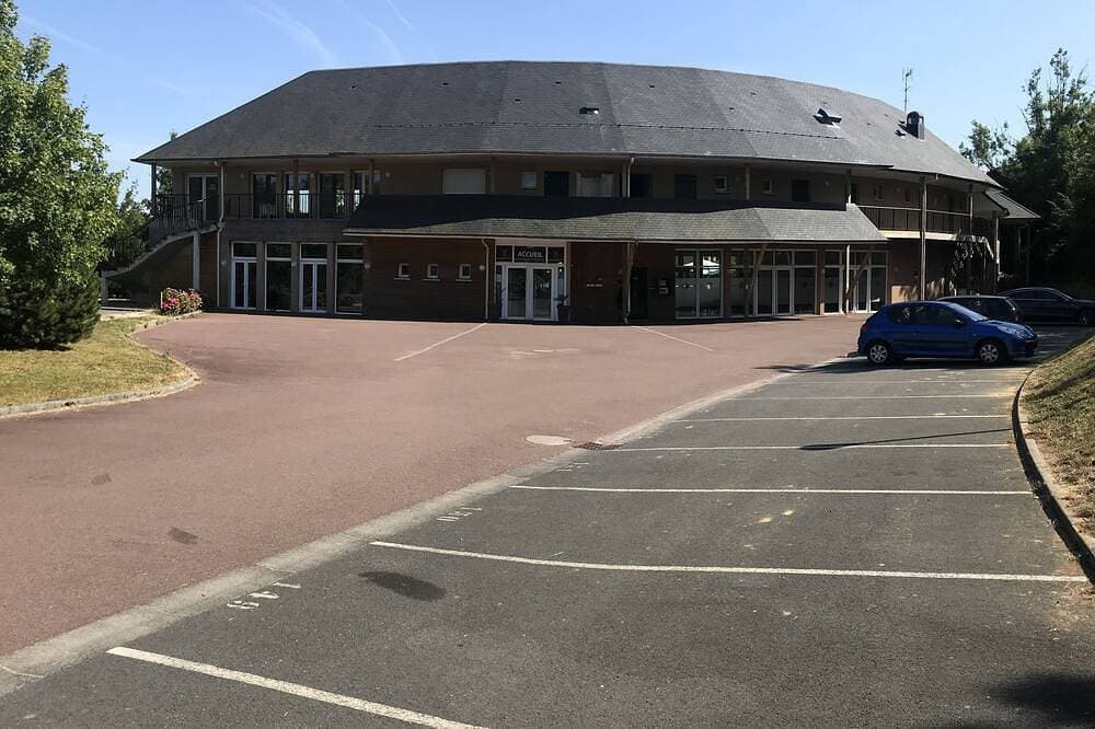 Foto 11 von 30: Proximity Honfleur WIFI Parking Swimmingpool